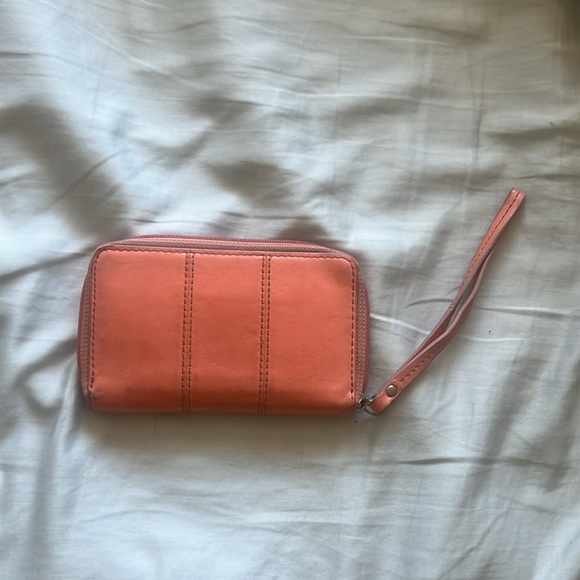 Coach Leather Peach Zip Wallet- Small - Picture 3 of 9